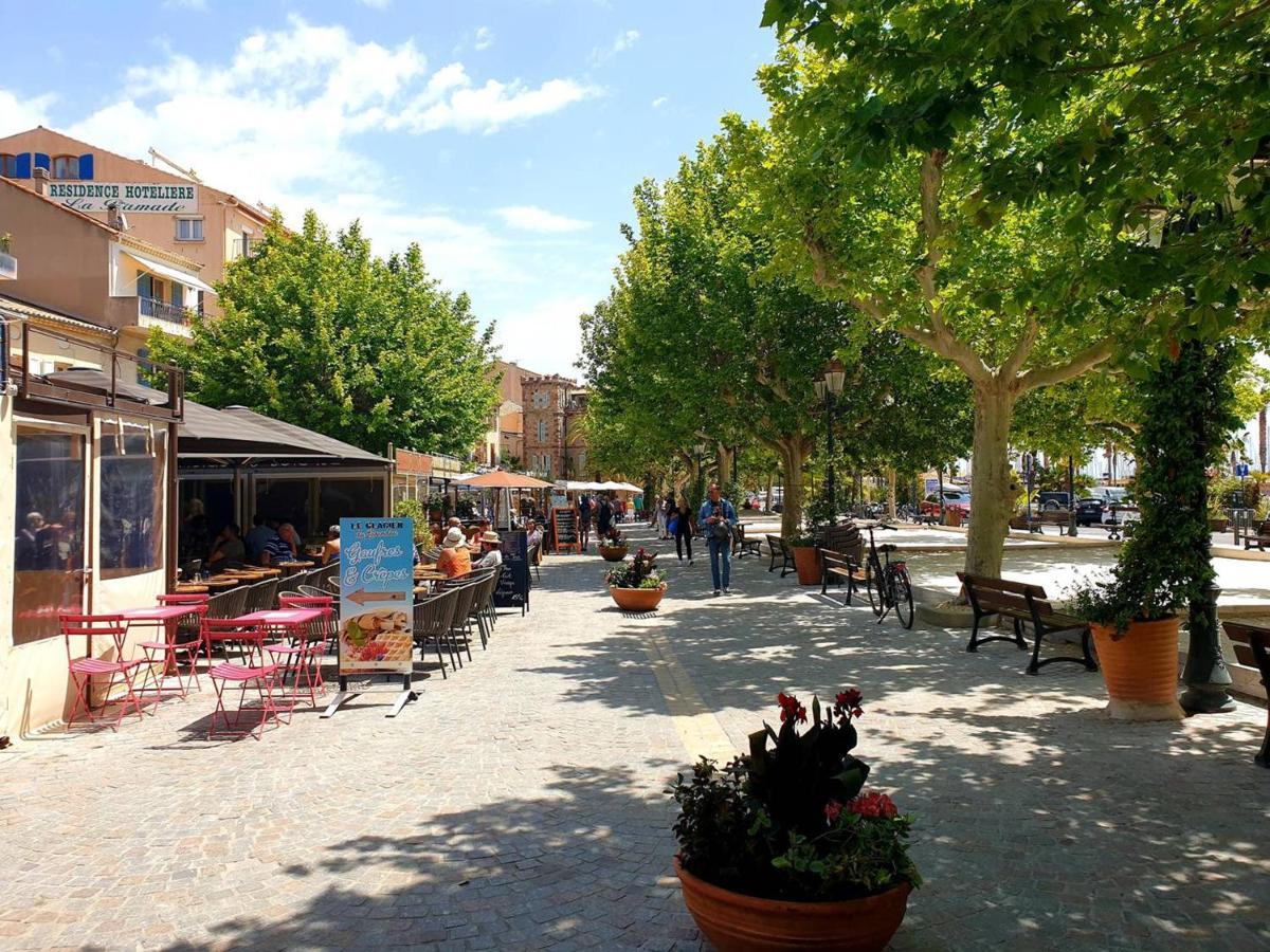 Charmant T2 Climatise Avec Grande Terrasse, Piscine Et Parking Privatif, Proche Plage Et Commerces. - Fr-1-251-441 Le Lavandou Buitenkant foto